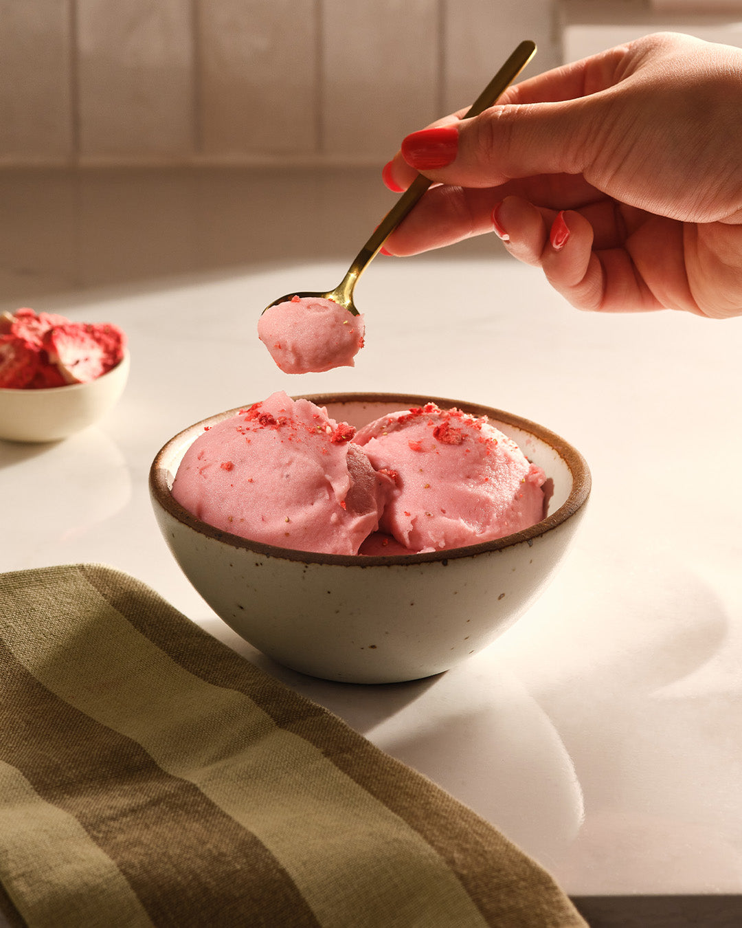 Sorbet à la fraise rôtie
