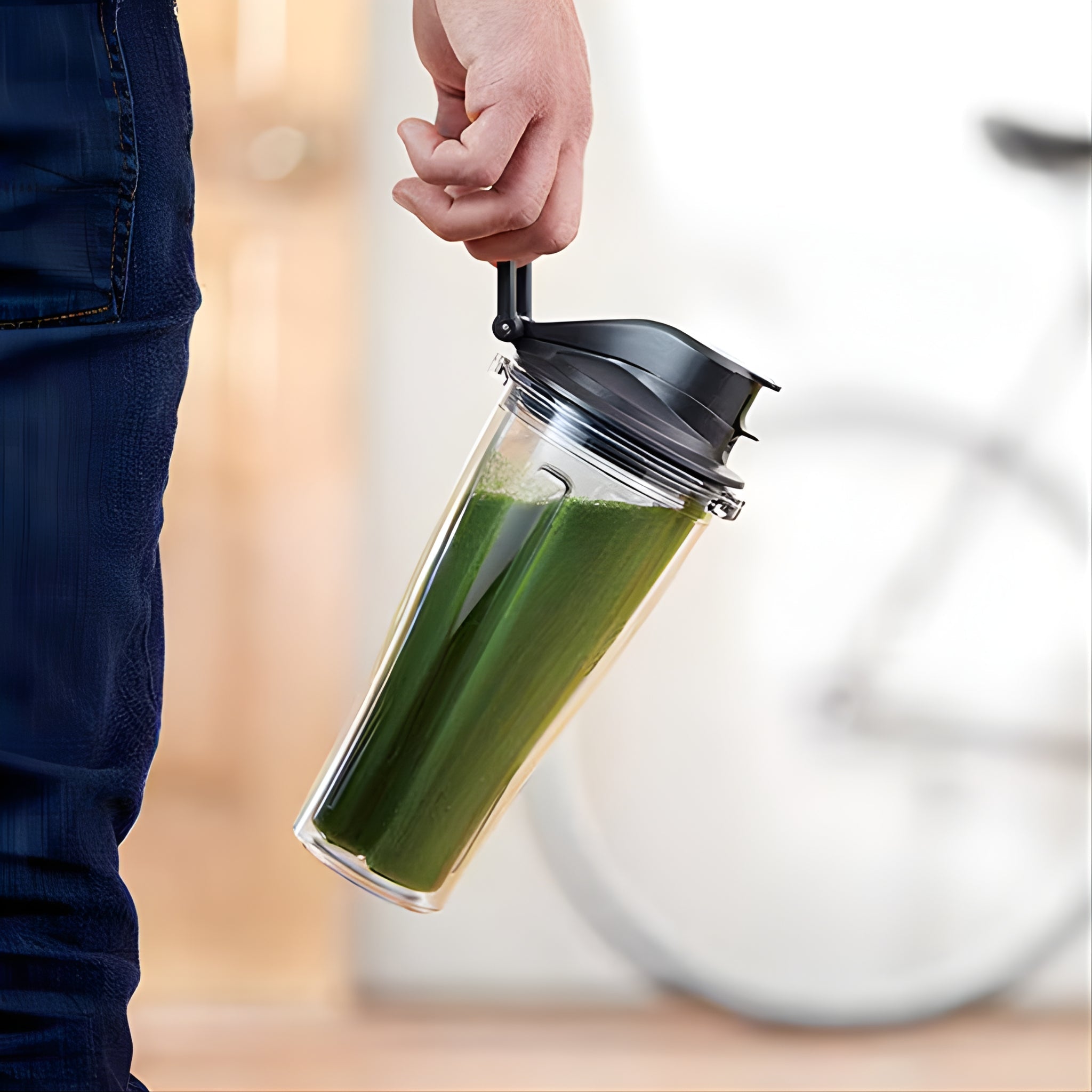 Vitamix To-Go Cup 600 ml — Becher mit Inhalt, Detailansicht